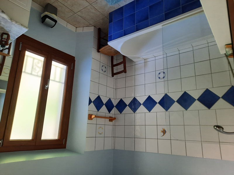 Salle de bain �tage g�te Jacquot